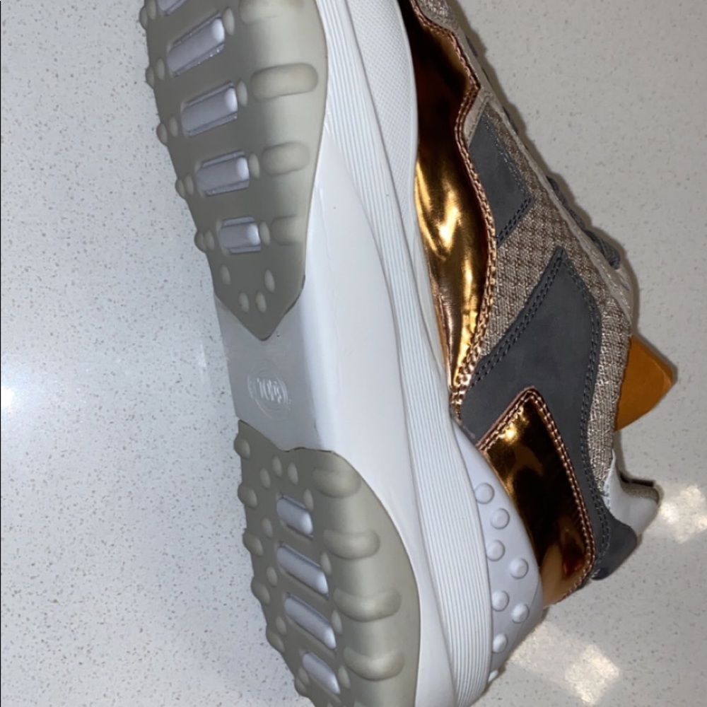 Tods - Picture 3 of 6